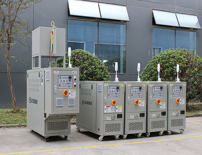 5臺定制油溫機測試合格_廠家專屬物流直發江西贛州